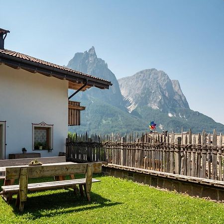 Schildberghof Panorama Apartment Siusi Exterior foto