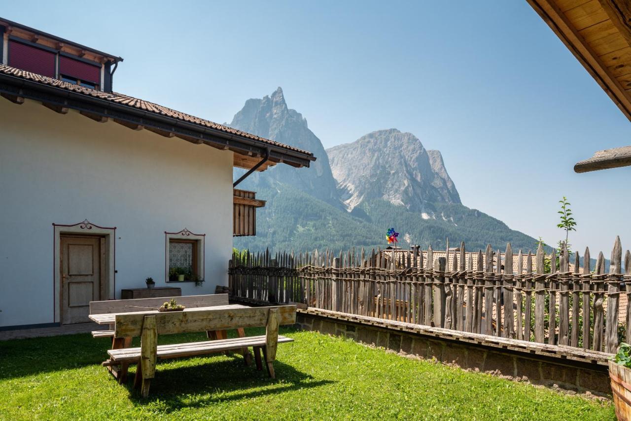 Schildberghof Panorama Apartment Siusi Exterior foto